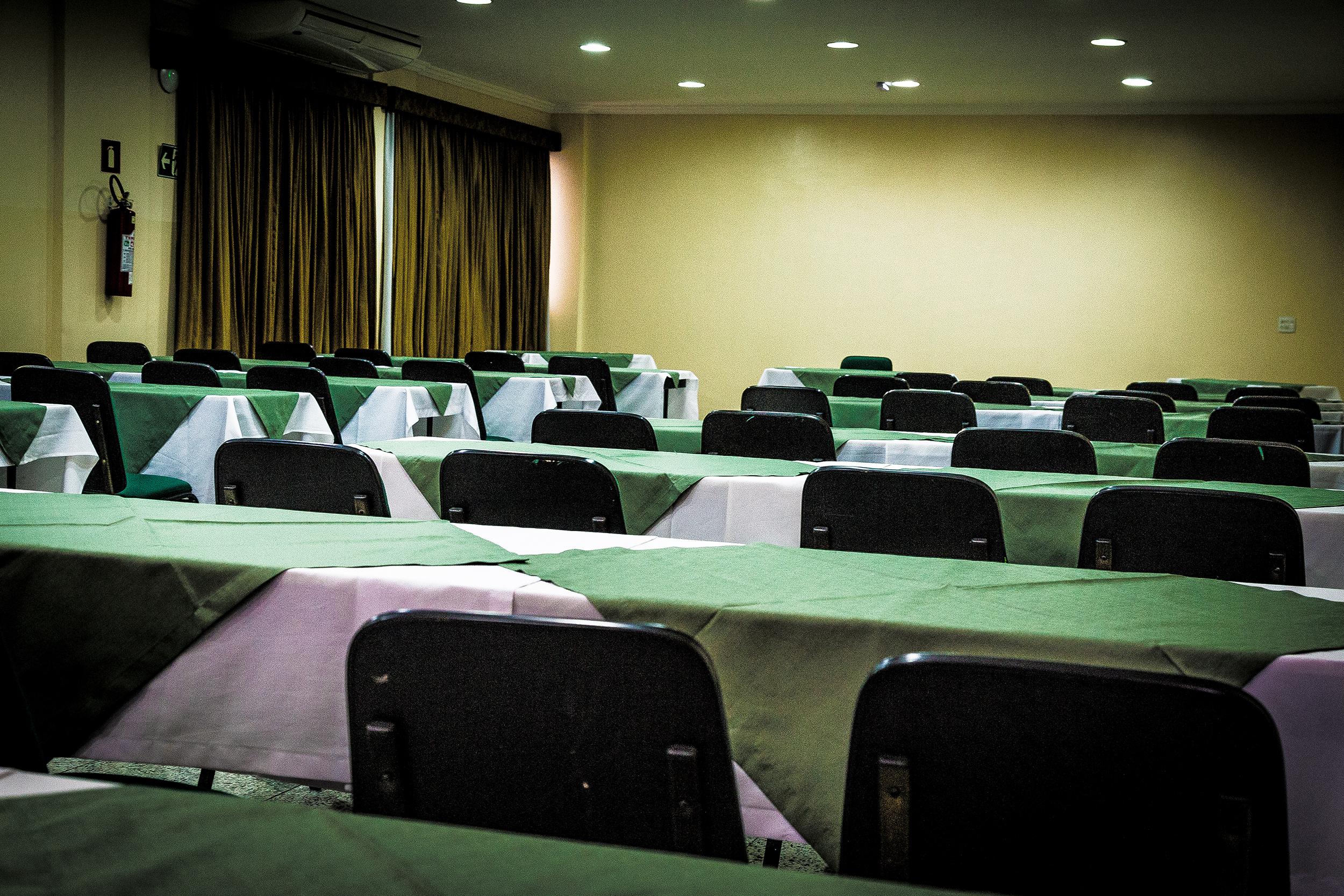 Hotel Golden Park Uberaba By Nacional Inn エクステリア 写真