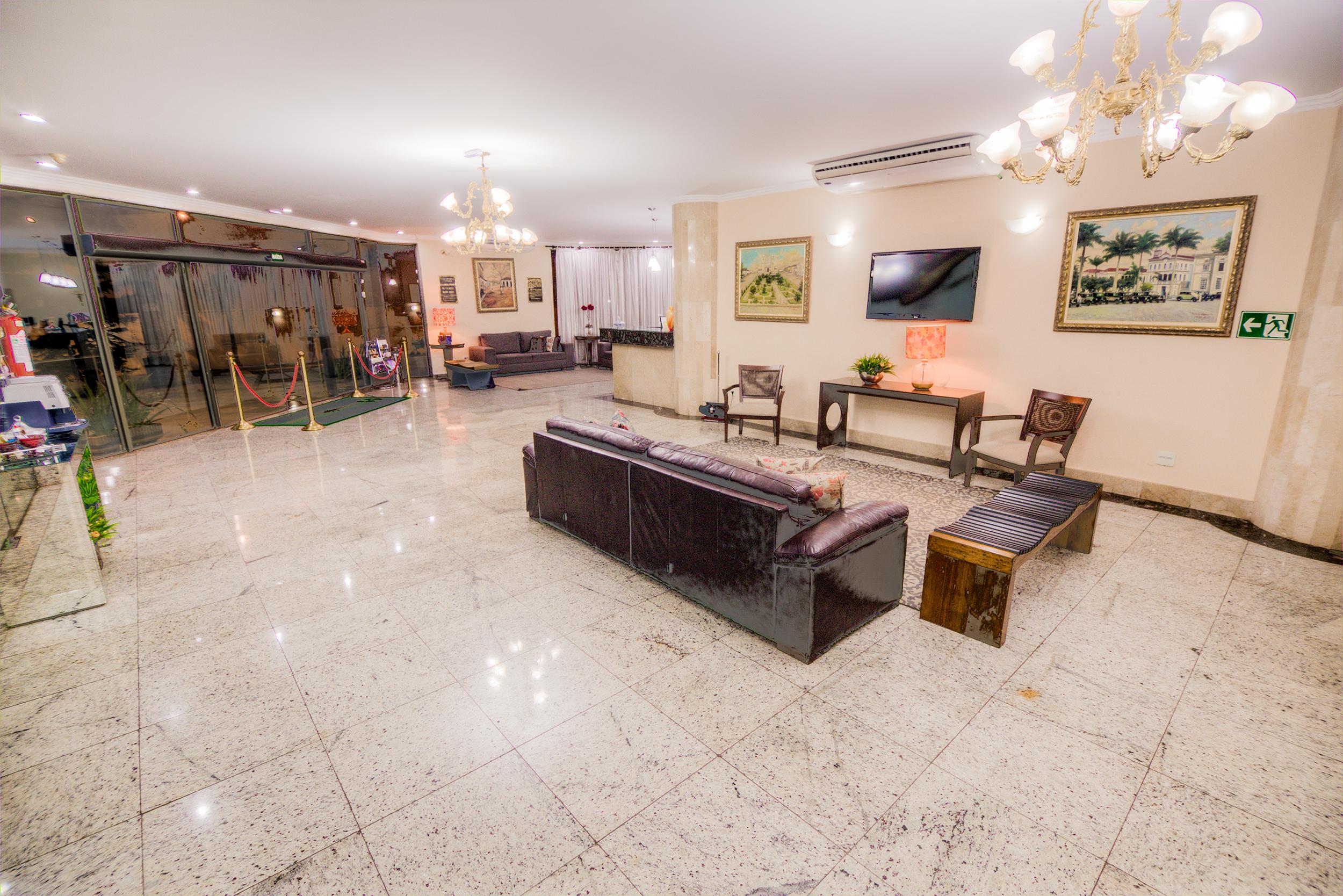 Hotel Golden Park Uberaba By Nacional Inn エクステリア 写真