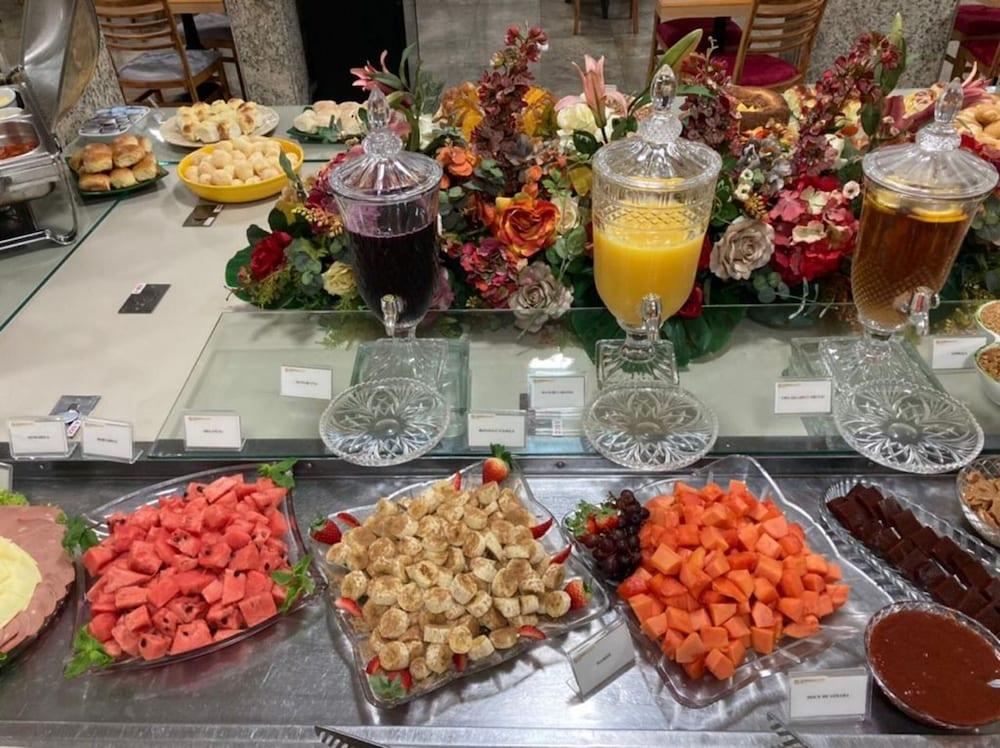 Hotel Golden Park Uberaba By Nacional Inn エクステリア 写真