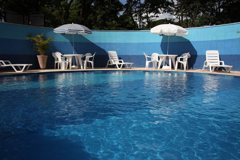 Hotel Golden Park Uberaba By Nacional Inn エクステリア 写真